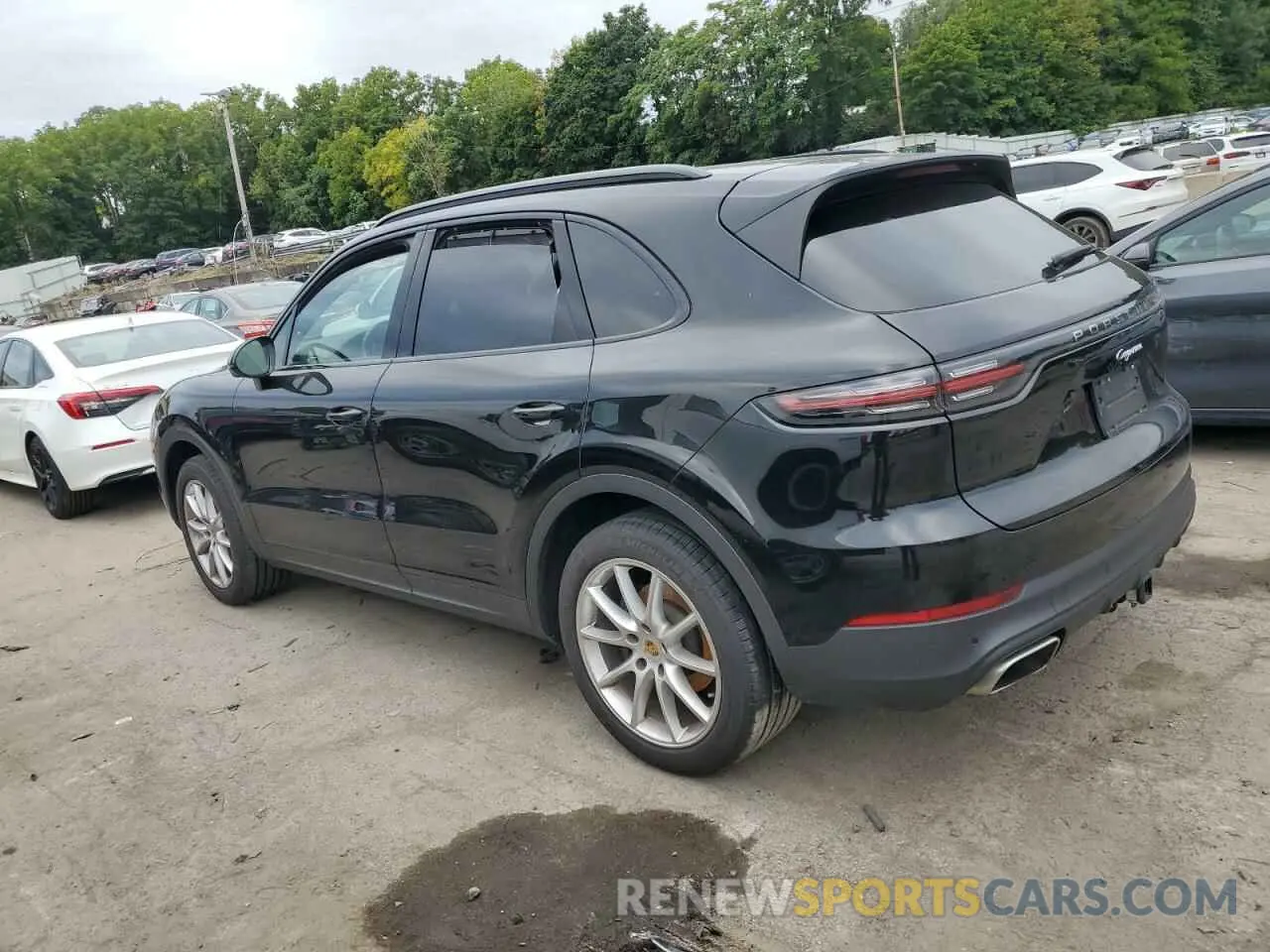 2 fotografías del automóvil dañado WP1AA2AY9NDA04824 PORSCHE CAYENNE 2022