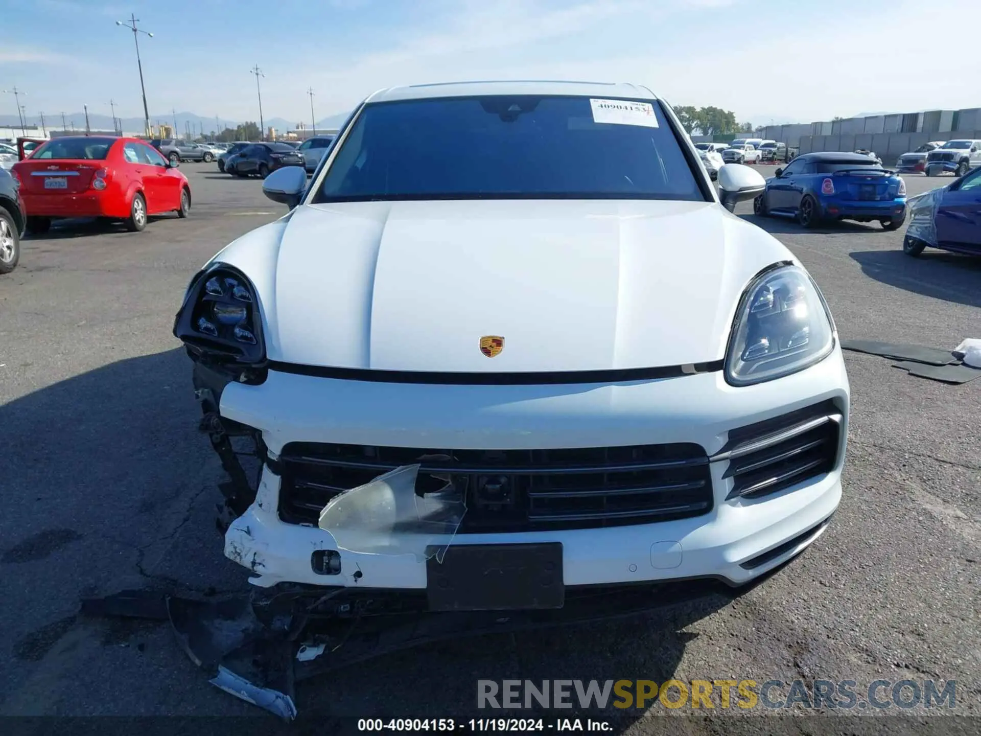 12 fotografías del automóvil dañado WP1AA2AY9NDA06671 PORSCHE CAYENNE 2022