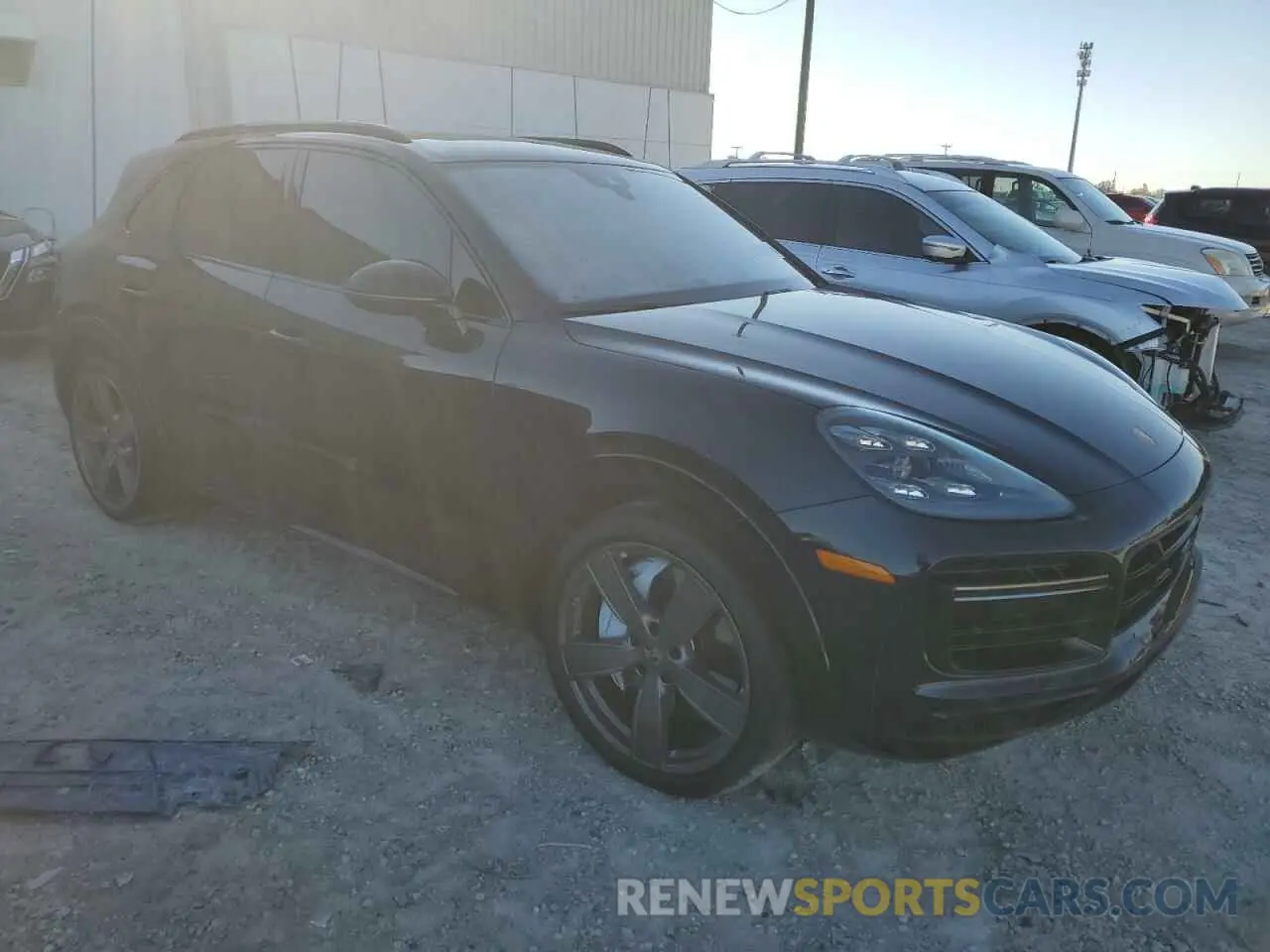4 fotografías del automóvil dañado WP1AF2AY3NDA44429 PORSCHE CAYENNE 2022