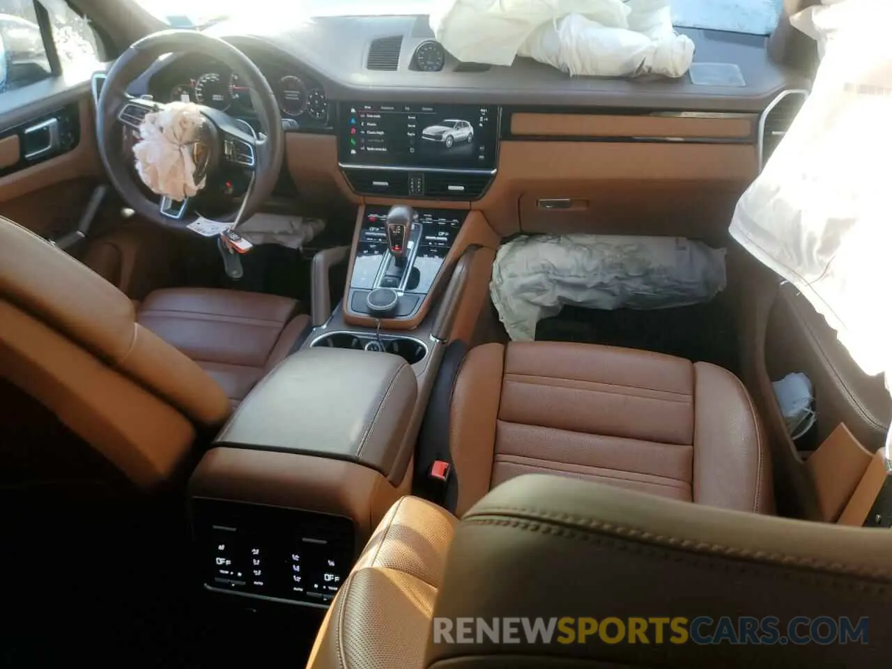 8 fotografías del automóvil dañado WP1AF2AY4NDA44262 PORSCHE CAYENNE 2022