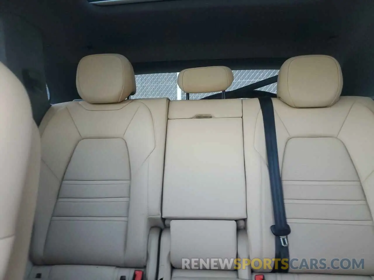 10 fotografías del automóvil dañado WP1AF2AY5NDA44206 PORSCHE CAYENNE 2022
