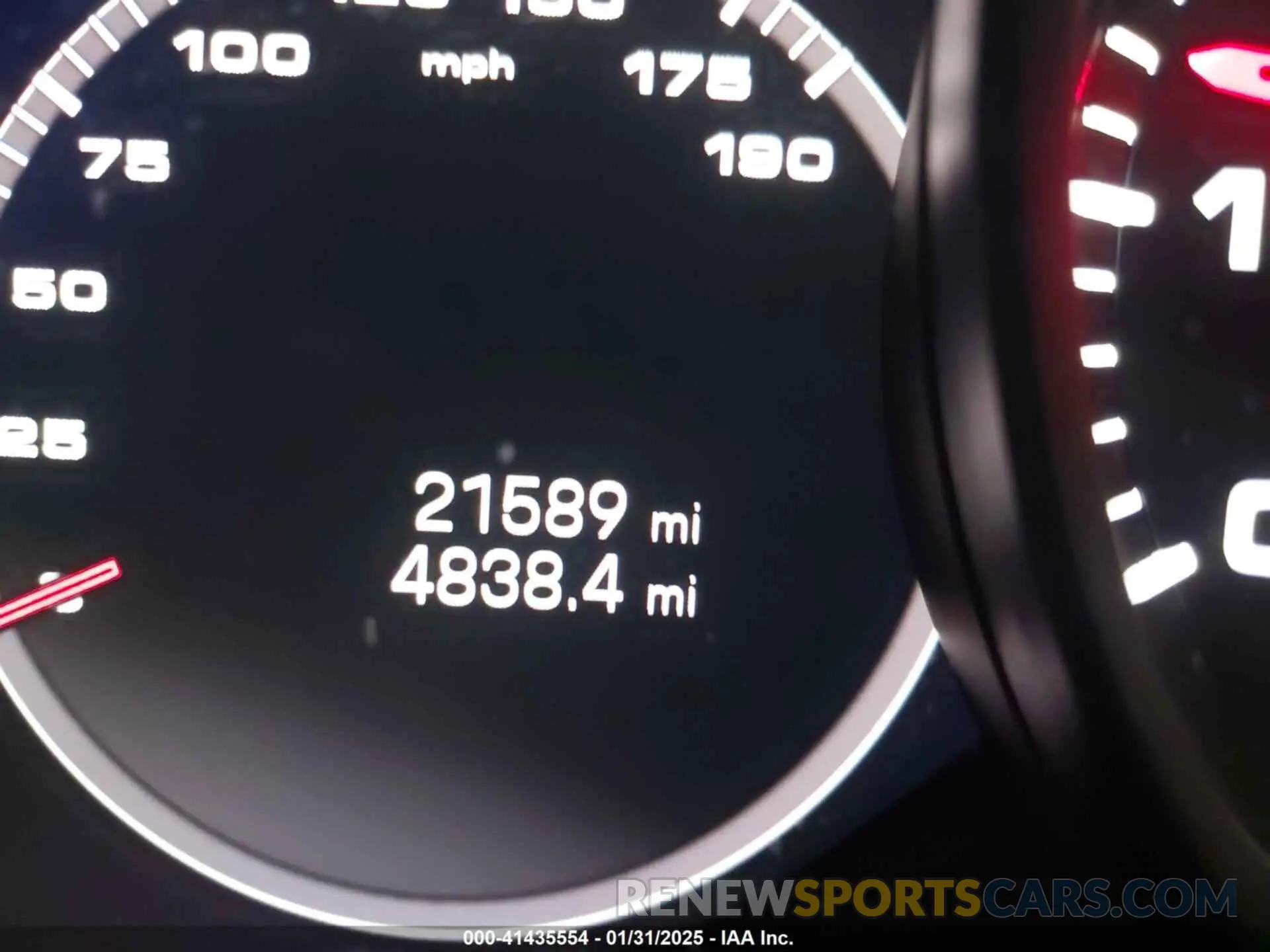 15 fotografías del automóvil dañado WP1AG2AY8NDA39000 PORSCHE CAYENNE 2022