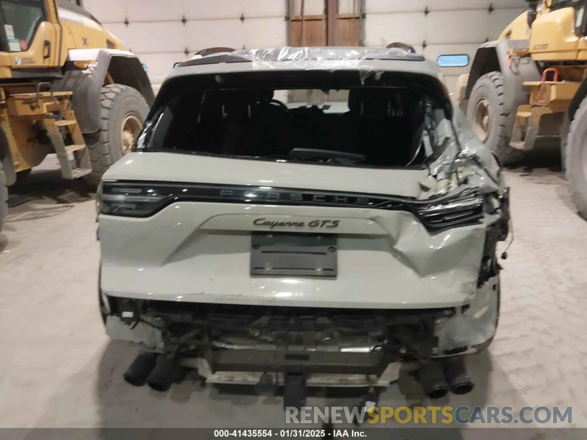 16 fotografías del automóvil dañado WP1AG2AY8NDA39000 PORSCHE CAYENNE 2022