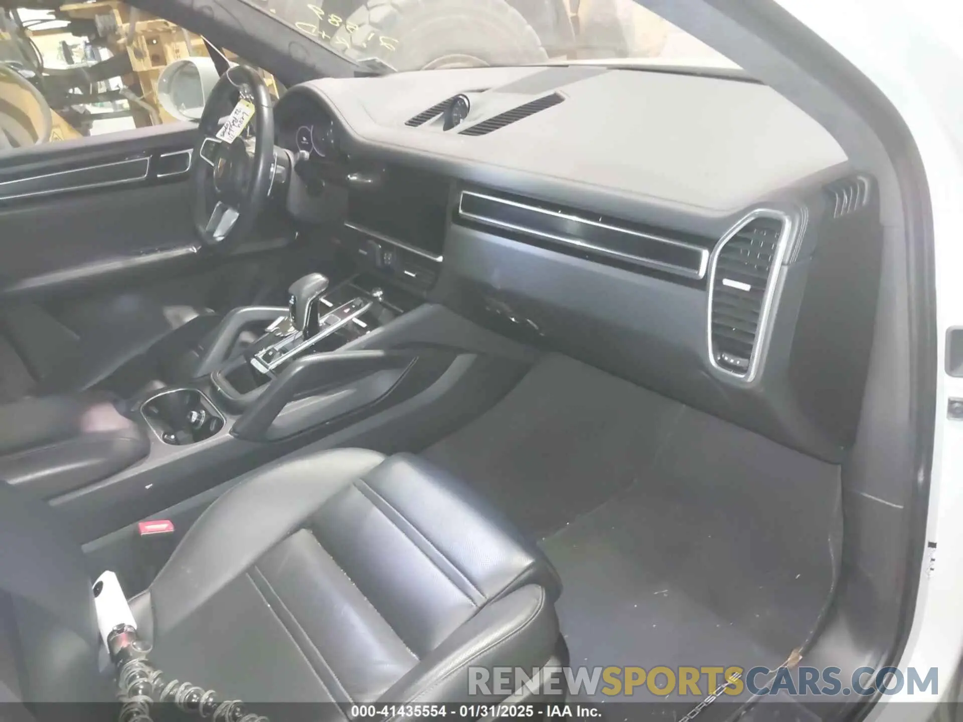 5 fotografías del automóvil dañado WP1AG2AY8NDA39000 PORSCHE CAYENNE 2022
