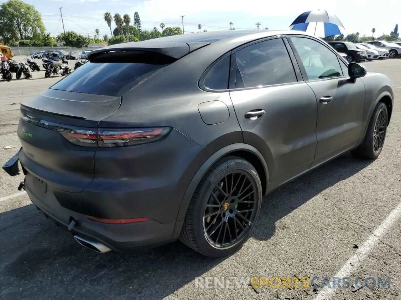 3 fotografías del automóvil dañado WP1BA2AY2NDA48295 PORSCHE CAYENNE 2022