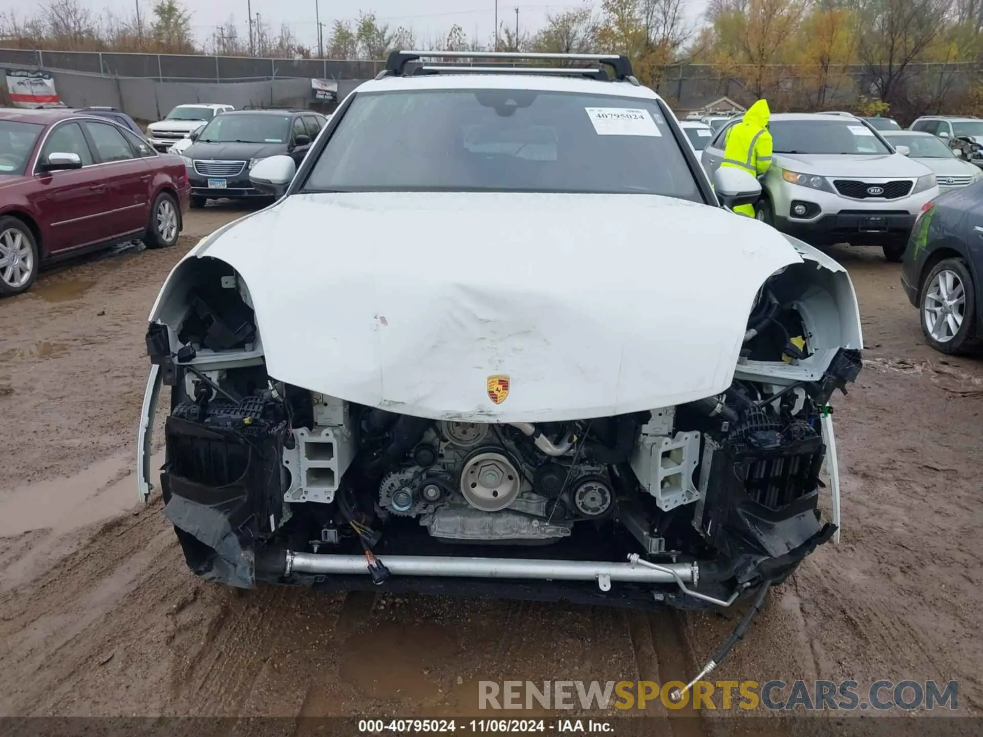 13 fotografías del automóvil dañado WP1AA2AY1PDA09213 PORSCHE CAYENNE 2023