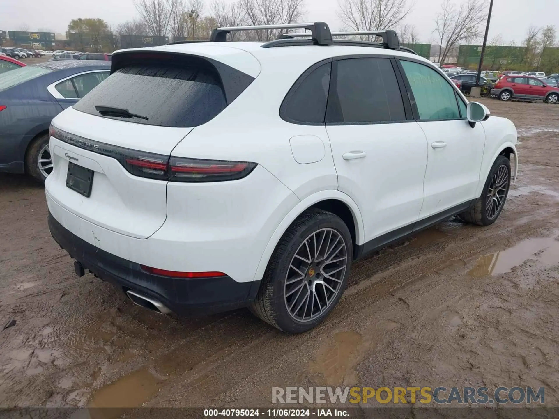 4 fotografías del automóvil dañado WP1AA2AY1PDA09213 PORSCHE CAYENNE 2023