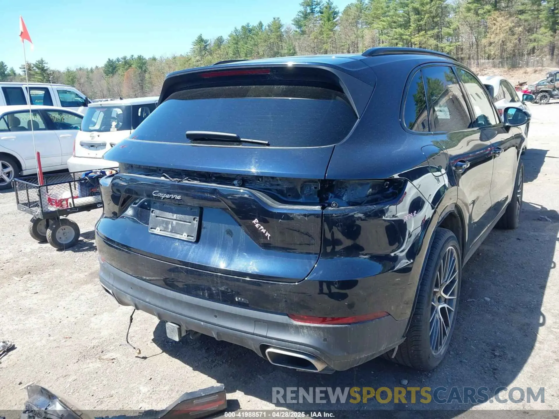 17 fotografías del automóvil dañado WP1AA2AY1PDA09888 PORSCHE CAYENNE 2023