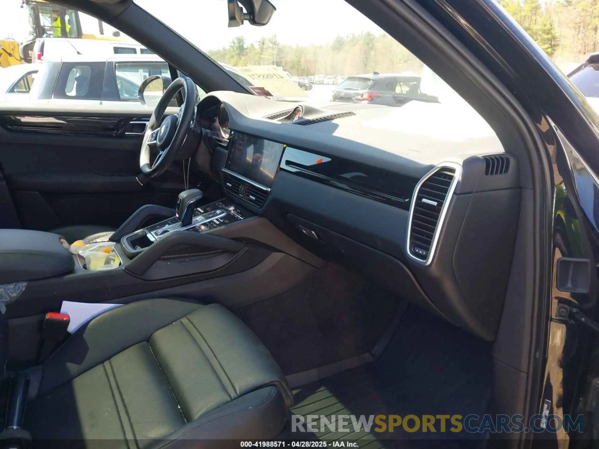 5 fotografías del automóvil dañado WP1AA2AY1PDA09888 PORSCHE CAYENNE 2023