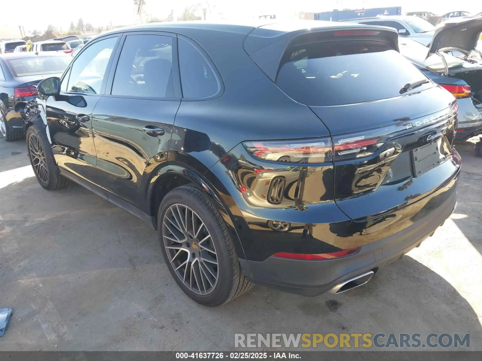 3 fotografías del automóvil dañado WP1AA2AY4PDA04037 PORSCHE CAYENNE 2023