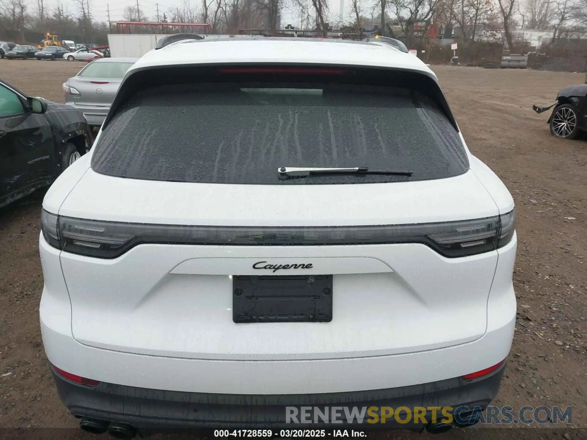 16 fotografías del automóvil dañado WP1AA2AY4PDA04474 PORSCHE CAYENNE 2023
