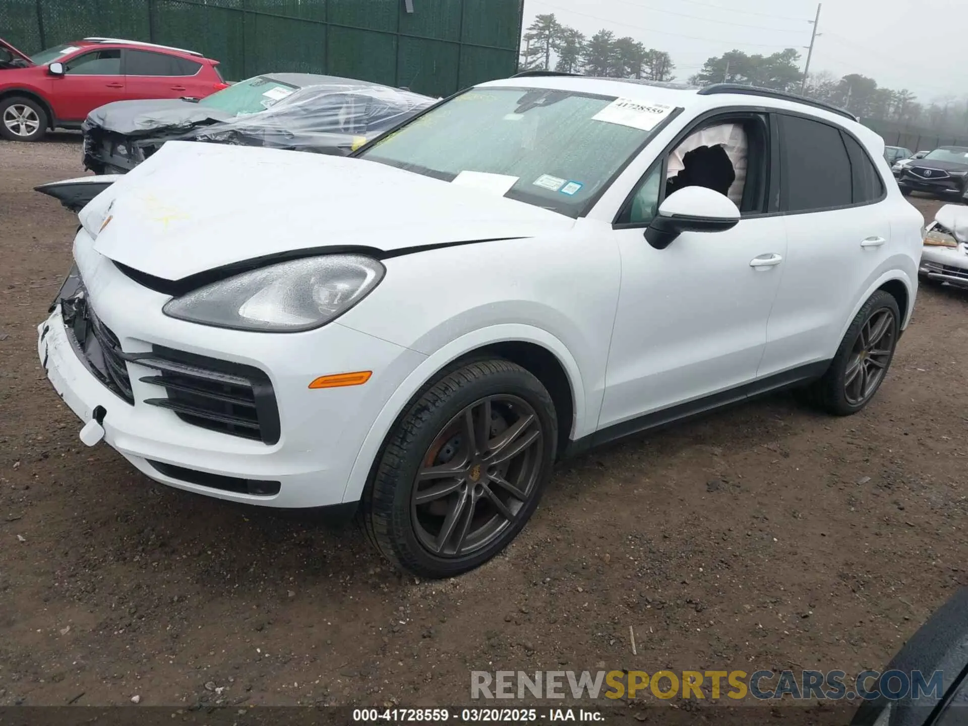 2 fotografías del automóvil dañado WP1AA2AY4PDA04474 PORSCHE CAYENNE 2023