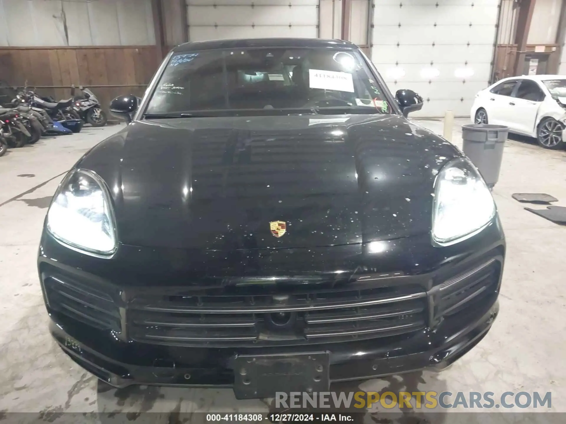 12 fotografías del automóvil dañado WP1AA2AY4PDA05799 PORSCHE CAYENNE 2023