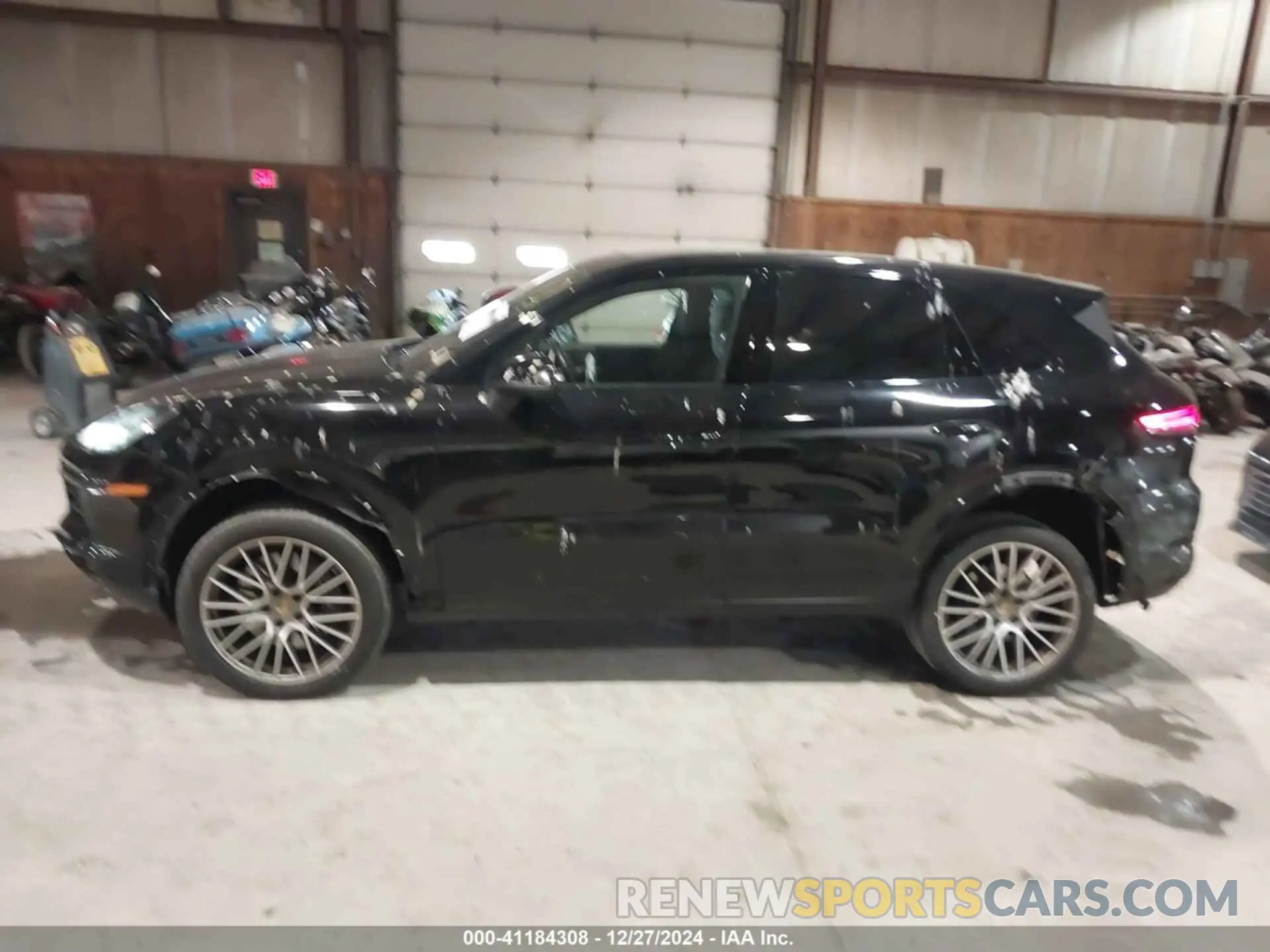 14 fotografías del automóvil dañado WP1AA2AY4PDA05799 PORSCHE CAYENNE 2023