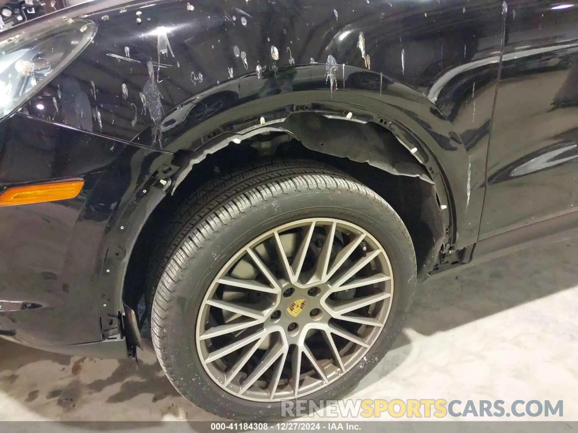 20 fotografías del automóvil dañado WP1AA2AY4PDA05799 PORSCHE CAYENNE 2023