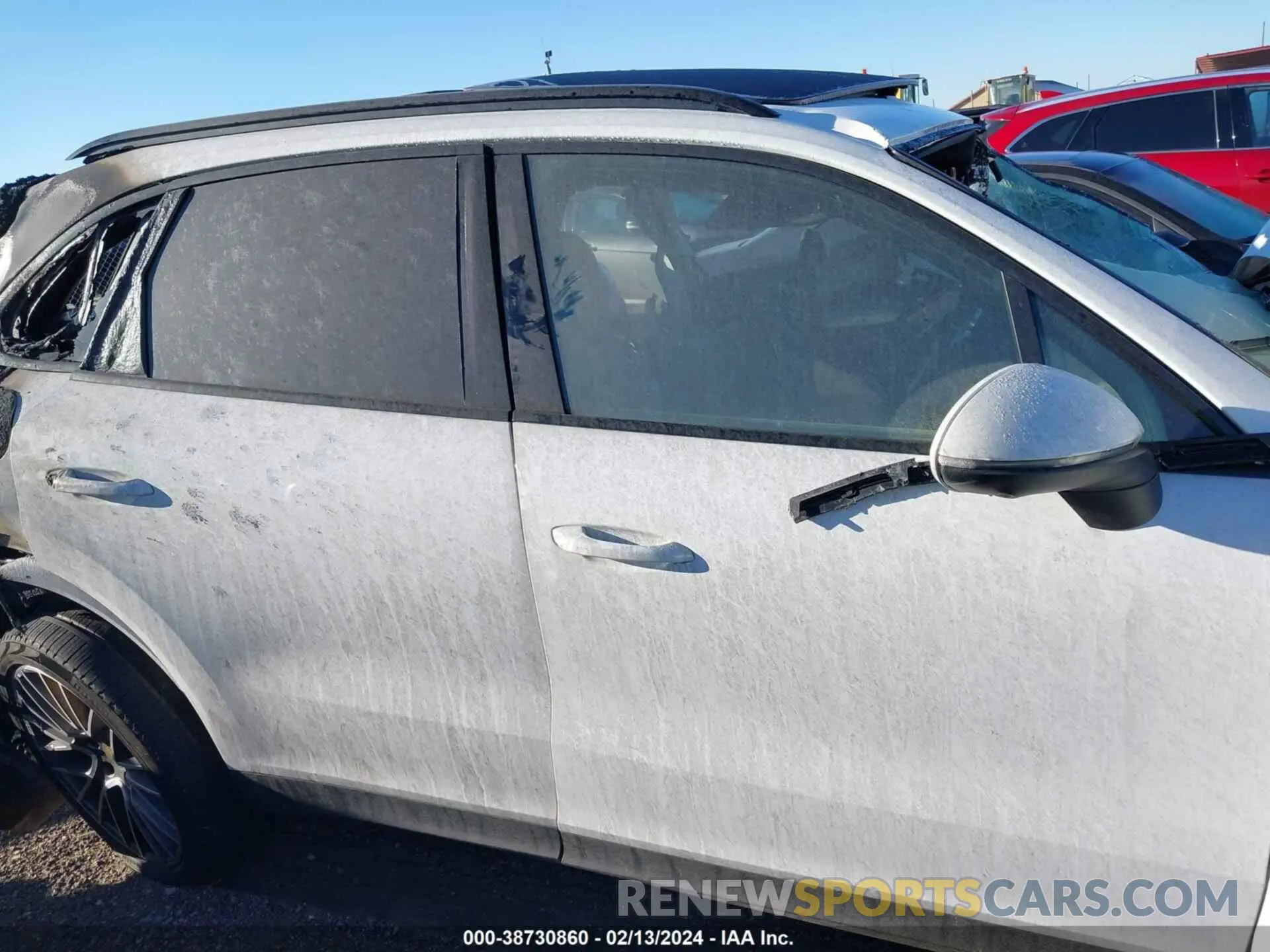 12 fotografías del automóvil dañado WP1AA2AY5PDA07688 PORSCHE CAYENNE 2023