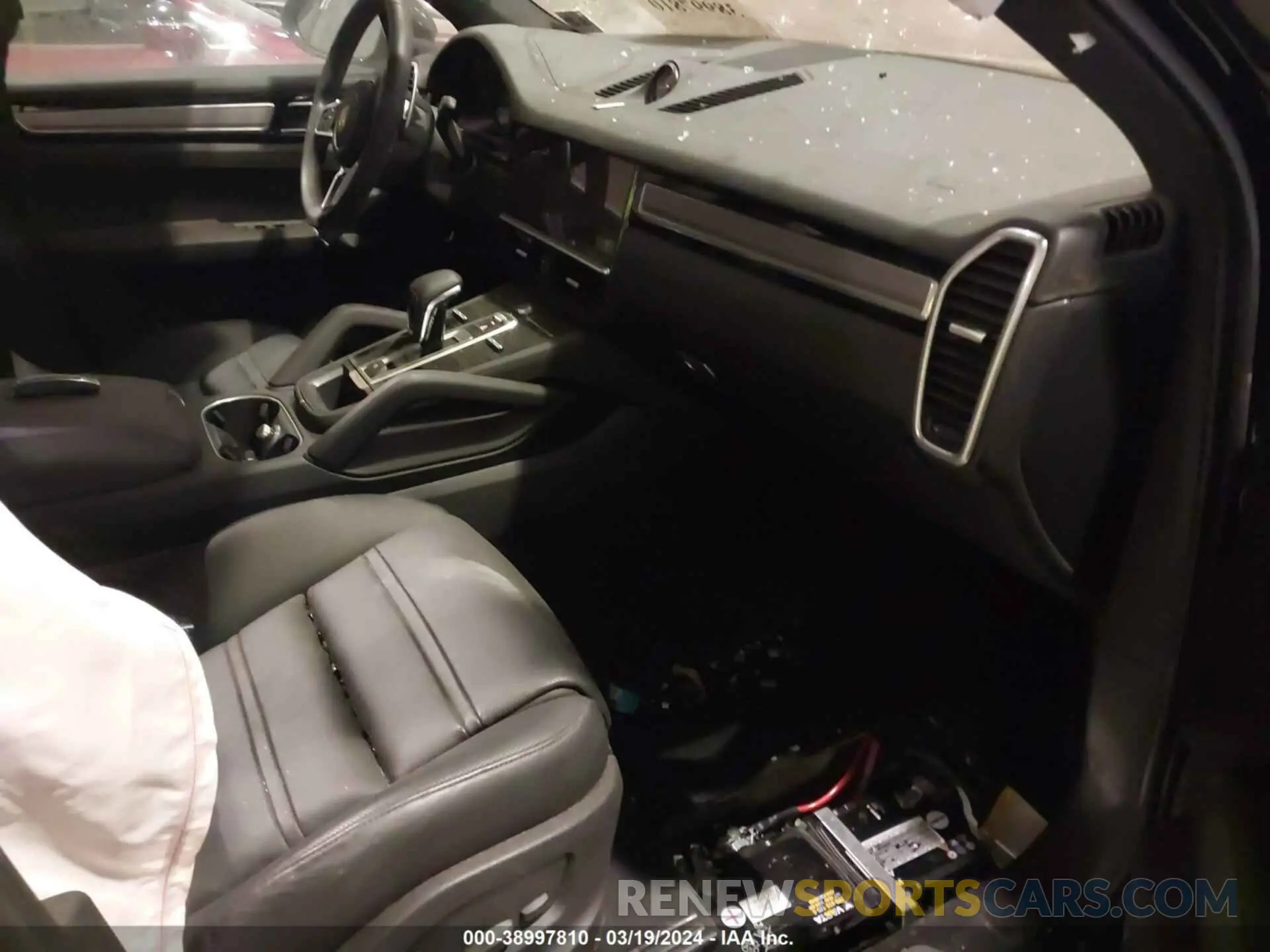 5 fotografías del automóvil dañado WP1AA2AY7PDA01066 PORSCHE CAYENNE 2023