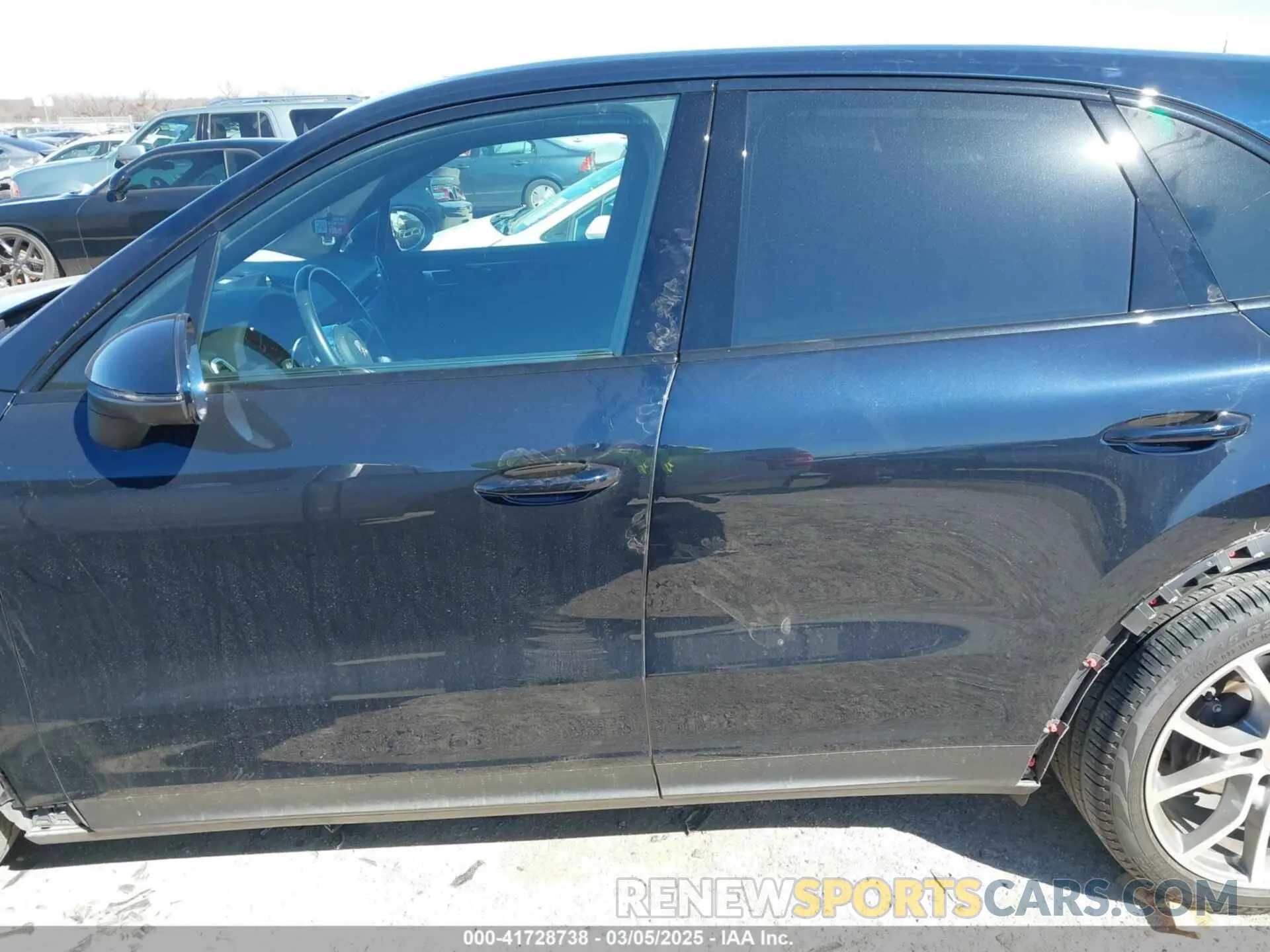 15 fotografías del automóvil dañado WP1AA2AY7PDA09992 PORSCHE CAYENNE 2023