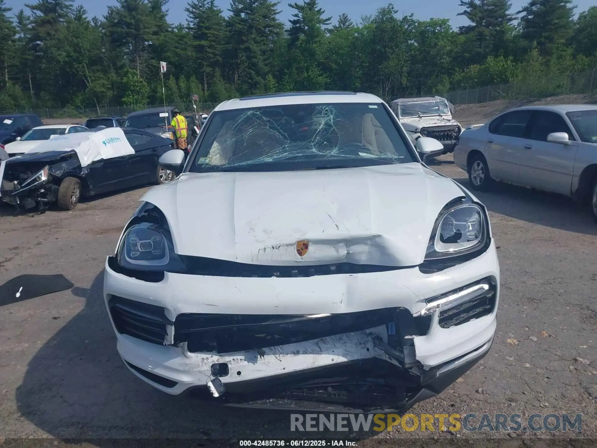 13 fotografías del automóvil dañado WP1AA2AY8PDA01206 PORSCHE CAYENNE 2023