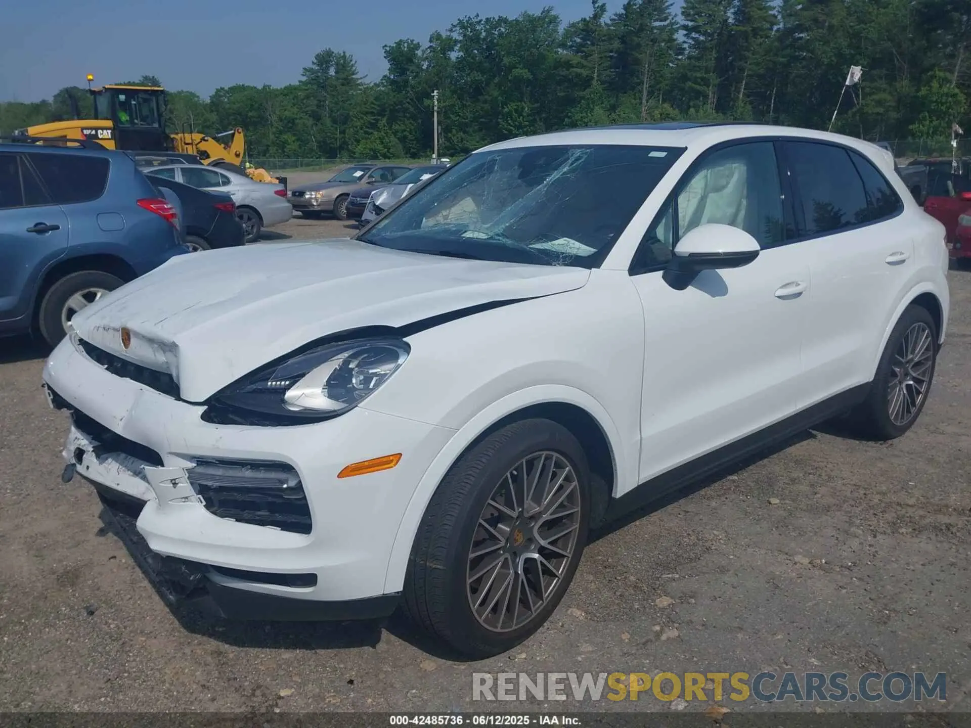 2 fotografías del automóvil dañado WP1AA2AY8PDA01206 PORSCHE CAYENNE 2023