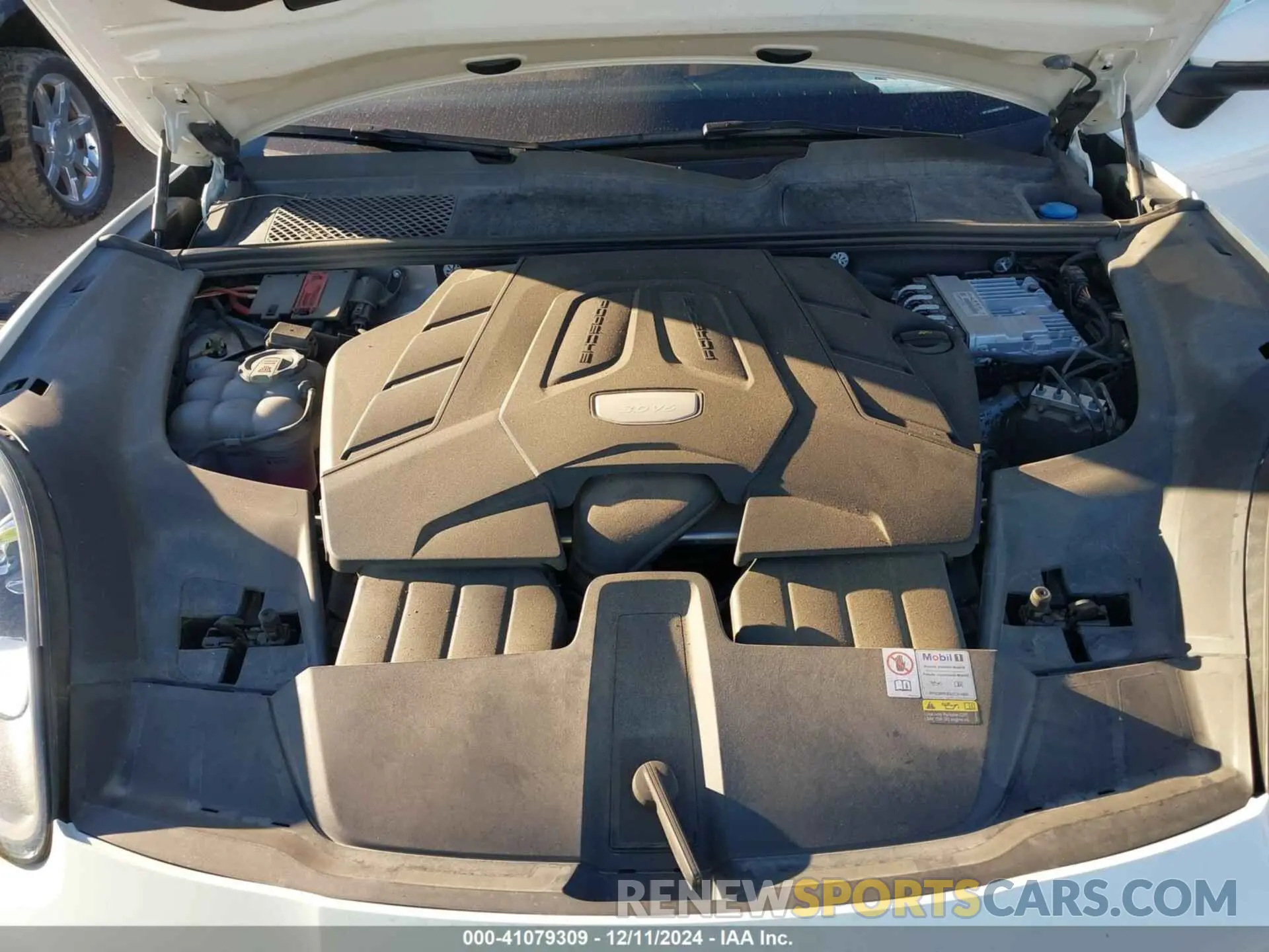 10 fotografías del automóvil dañado WP1AA2AY8PDA07149 PORSCHE CAYENNE 2023