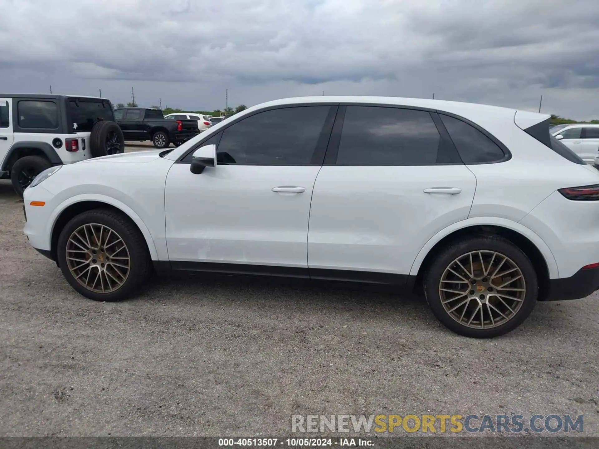 6 fotografías del automóvil dañado WP1AA2AYXPDA04091 PORSCHE CAYENNE 2023