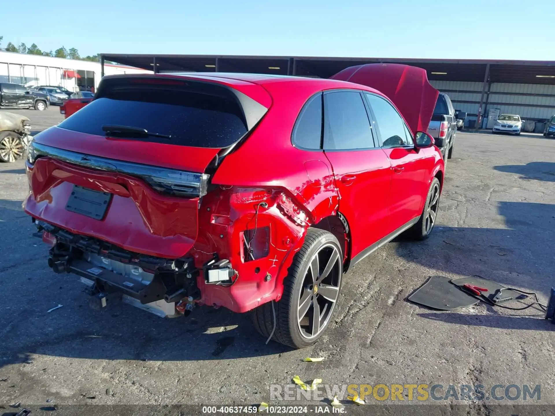 4 fotografías del automóvil dañado WP1AA2AYXPDA07265 PORSCHE CAYENNE 2023