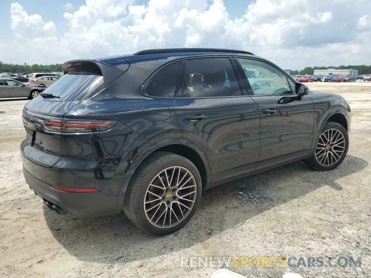 3 fotografías del automóvil dañado WP1AB2AY7PDA14204 PORSCHE CAYENNE 2023