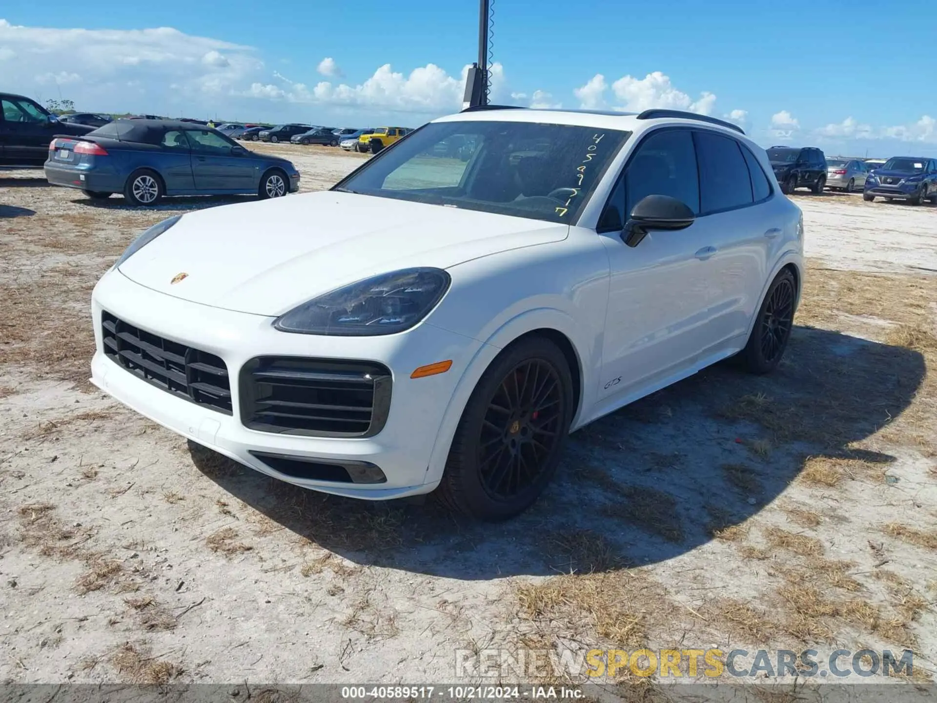 2 fotografías del automóvil dañado WP1AG2AY0PDA18452 PORSCHE CAYENNE 2023