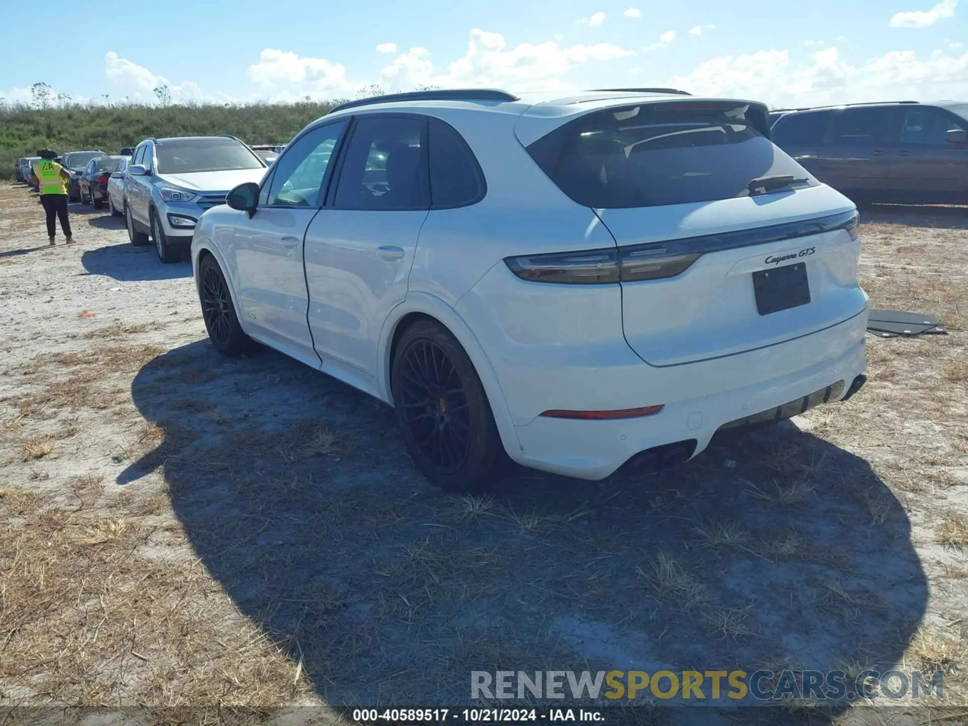 3 fotografías del automóvil dañado WP1AG2AY0PDA18452 PORSCHE CAYENNE 2023