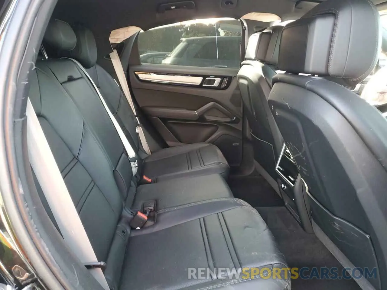 11 fotografías del automóvil dañado WP1BA2AY5PDA26021 PORSCHE CAYENNE 2023