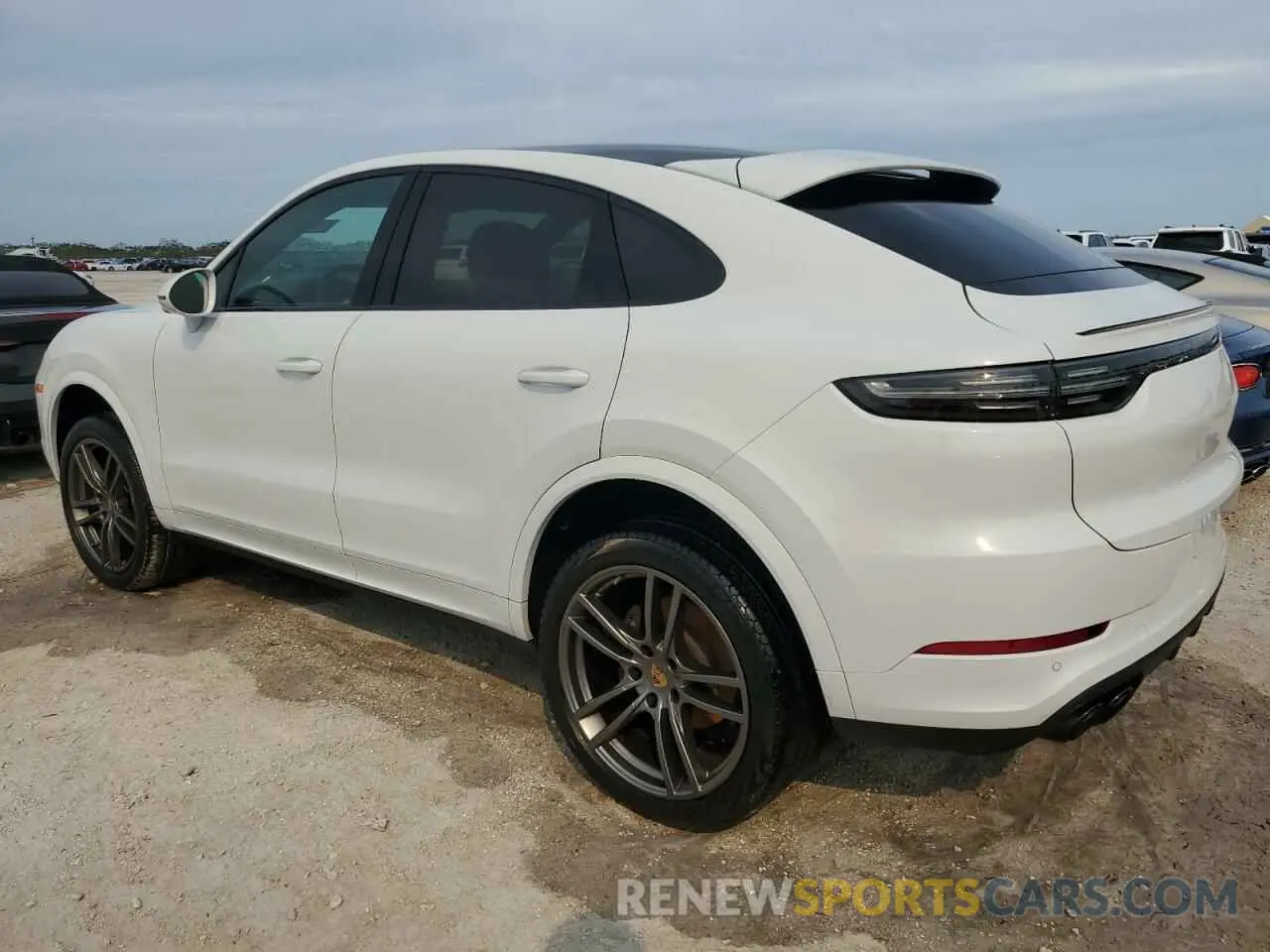 2 fotografías del automóvil dañado WP1BA2AY6PDA27193 PORSCHE CAYENNE 2023