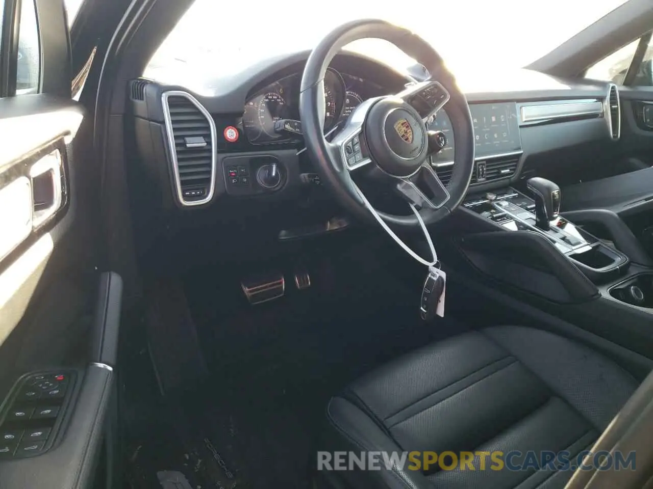 8 fotografías del automóvil dañado WP1BB2AY1PDA30533 PORSCHE CAYENNE 2023