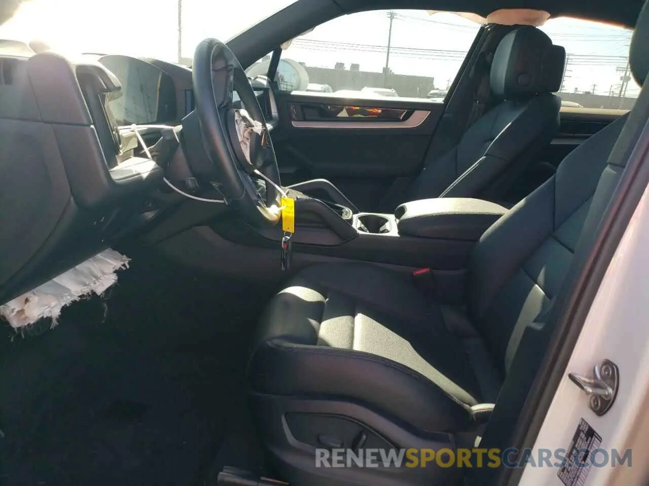 7 fotografías del automóvil dañado WP1AA2AY1RDA04578 PORSCHE CAYENNE 2024