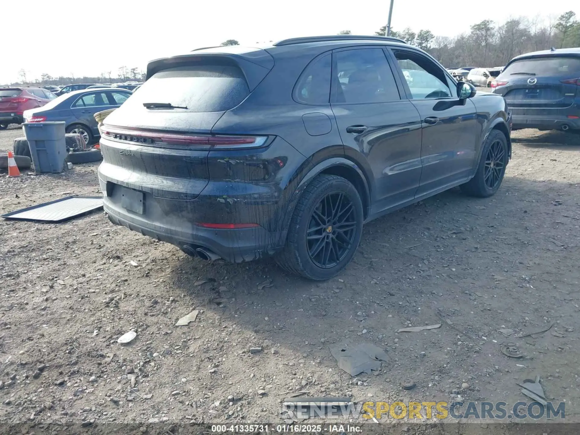 4 fotografías del automóvil dañado WP1AA2AY1RDA06864 PORSCHE CAYENNE 2024