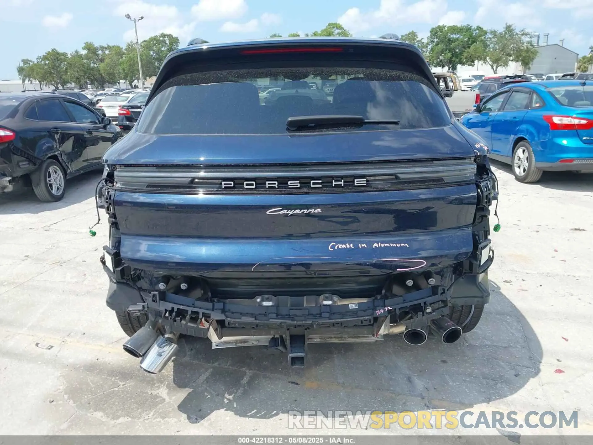 17 fotografías del automóvil dañado WP1AA2AY2RDA02192 PORSCHE CAYENNE 2024