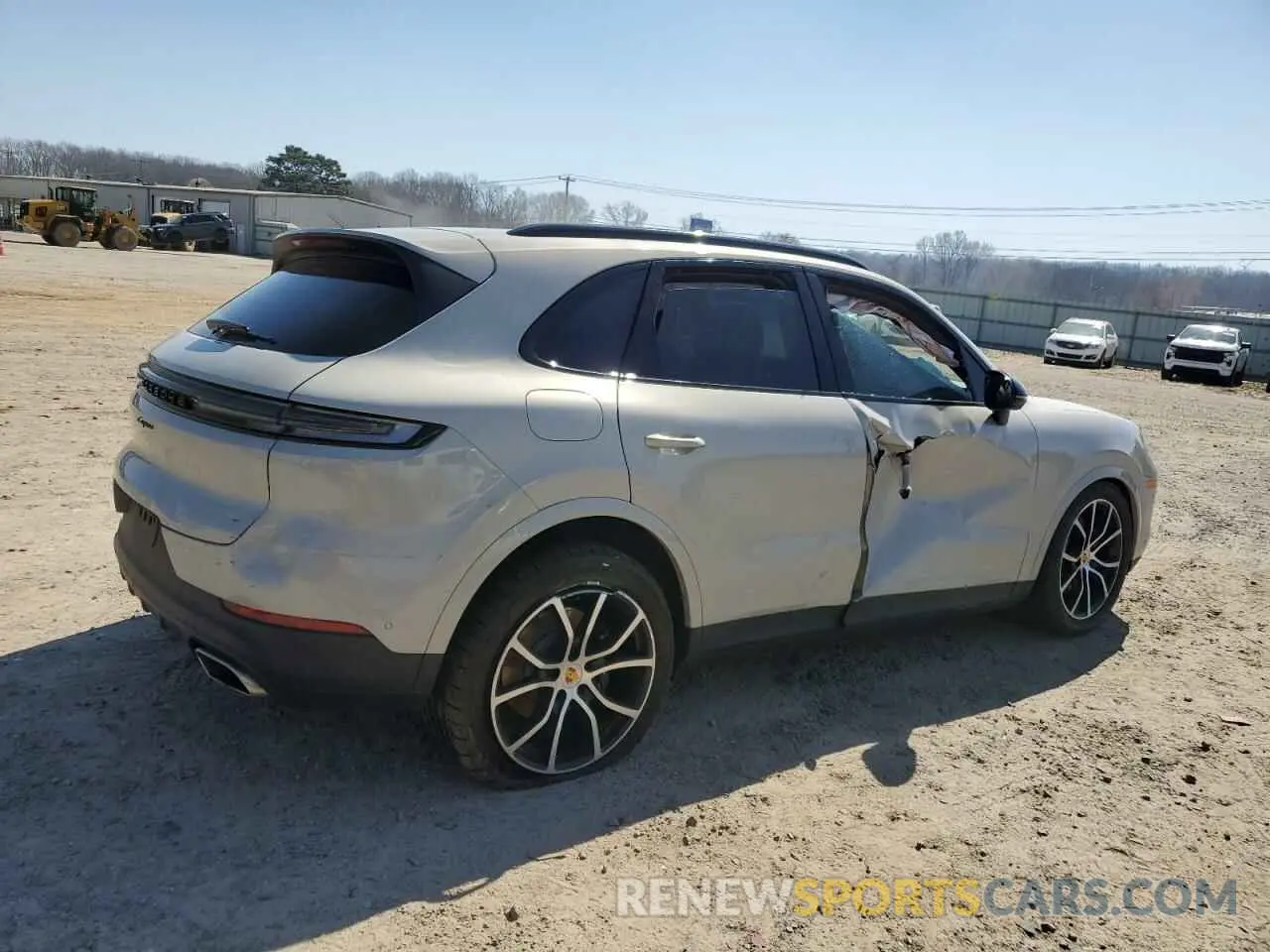 3 fotografías del automóvil dañado WP1AA2AY3RDA04548 PORSCHE CAYENNE 2024