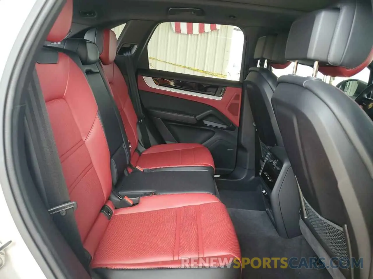 11 fotografías del automóvil dañado WP1AA2AY3RDA05182 PORSCHE CAYENNE 2024
