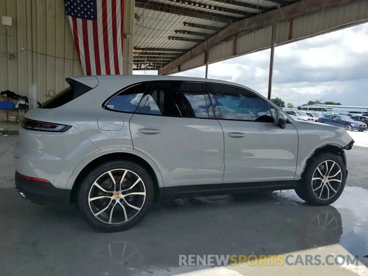 3 fotografías del automóvil dañado WP1AA2AY3RDA05182 PORSCHE CAYENNE 2024