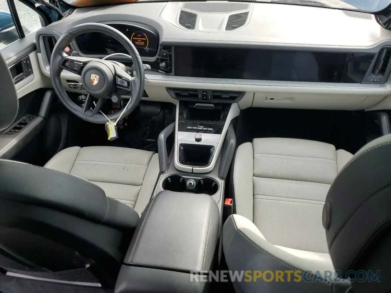 8 fotografías del automóvil dañado WP1AA2AY4RDA03814 PORSCHE CAYENNE 2024