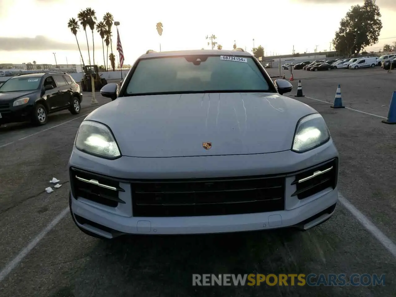 5 fotografías del automóvil dañado WP1AA2AY4RDA10228 PORSCHE CAYENNE 2024