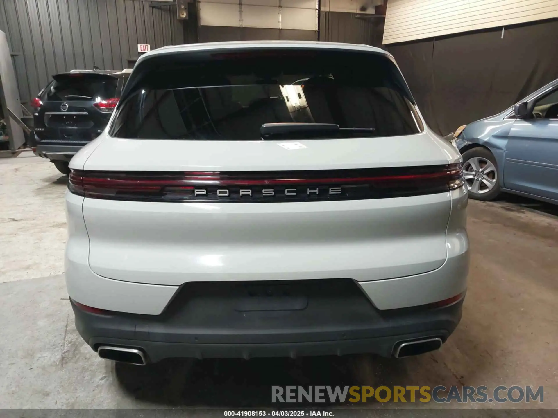 16 fotografías del automóvil dañado WP1AA2AY5RDA01585 PORSCHE CAYENNE 2024