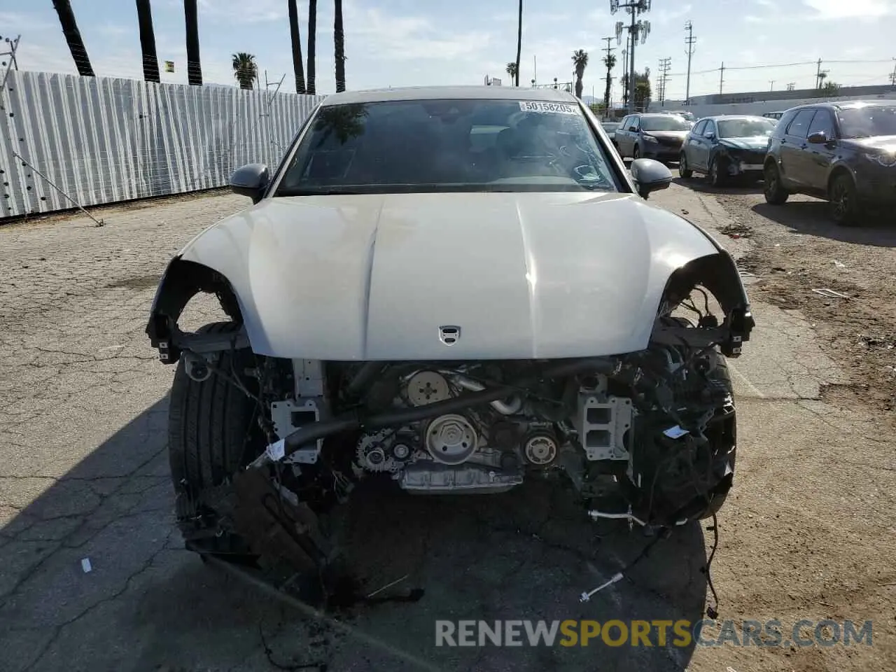 5 fotografías del automóvil dañado WP1AA2AY5RDA13168 PORSCHE CAYENNE 2024