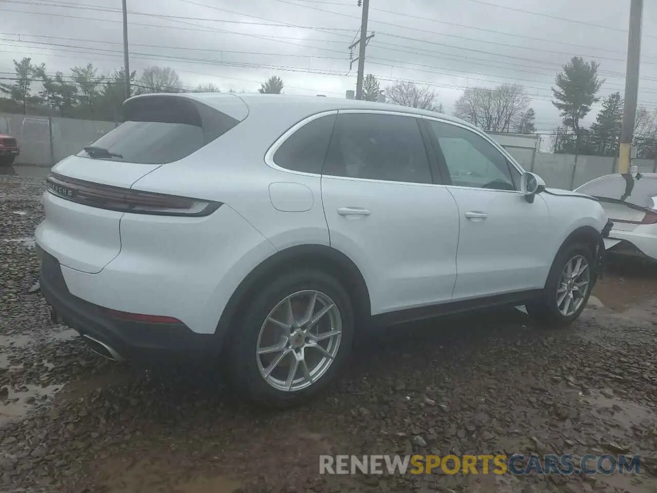 3 fotografías del automóvil dañado WP1AA2AY6RDA06245 PORSCHE CAYENNE 2024
