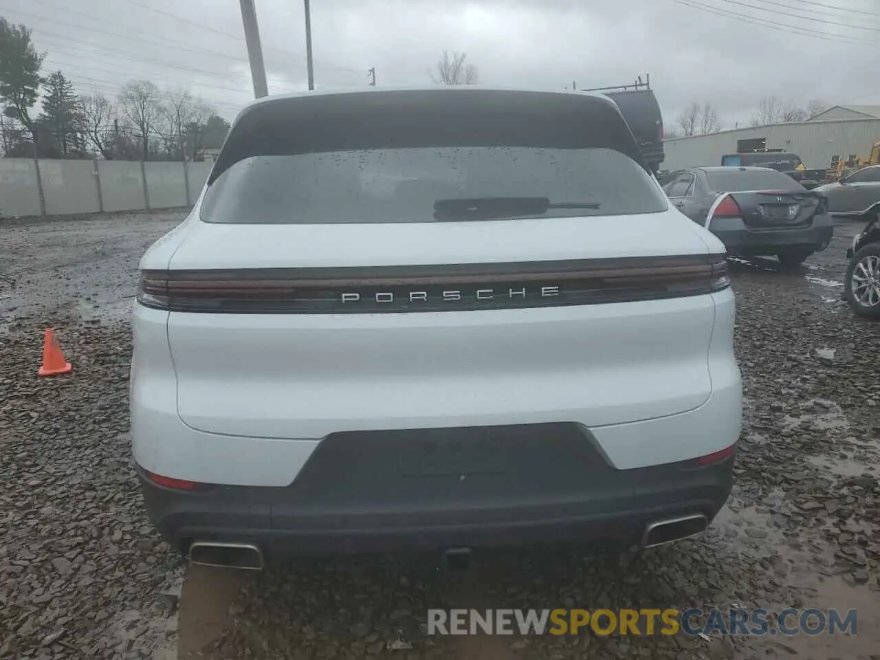 6 fotografías del automóvil dañado WP1AA2AY6RDA06245 PORSCHE CAYENNE 2024