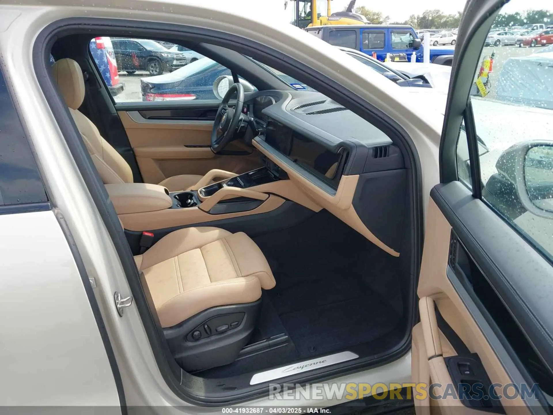 5 fotografías del automóvil dañado WP1AA2AY8RDA12516 PORSCHE CAYENNE 2024