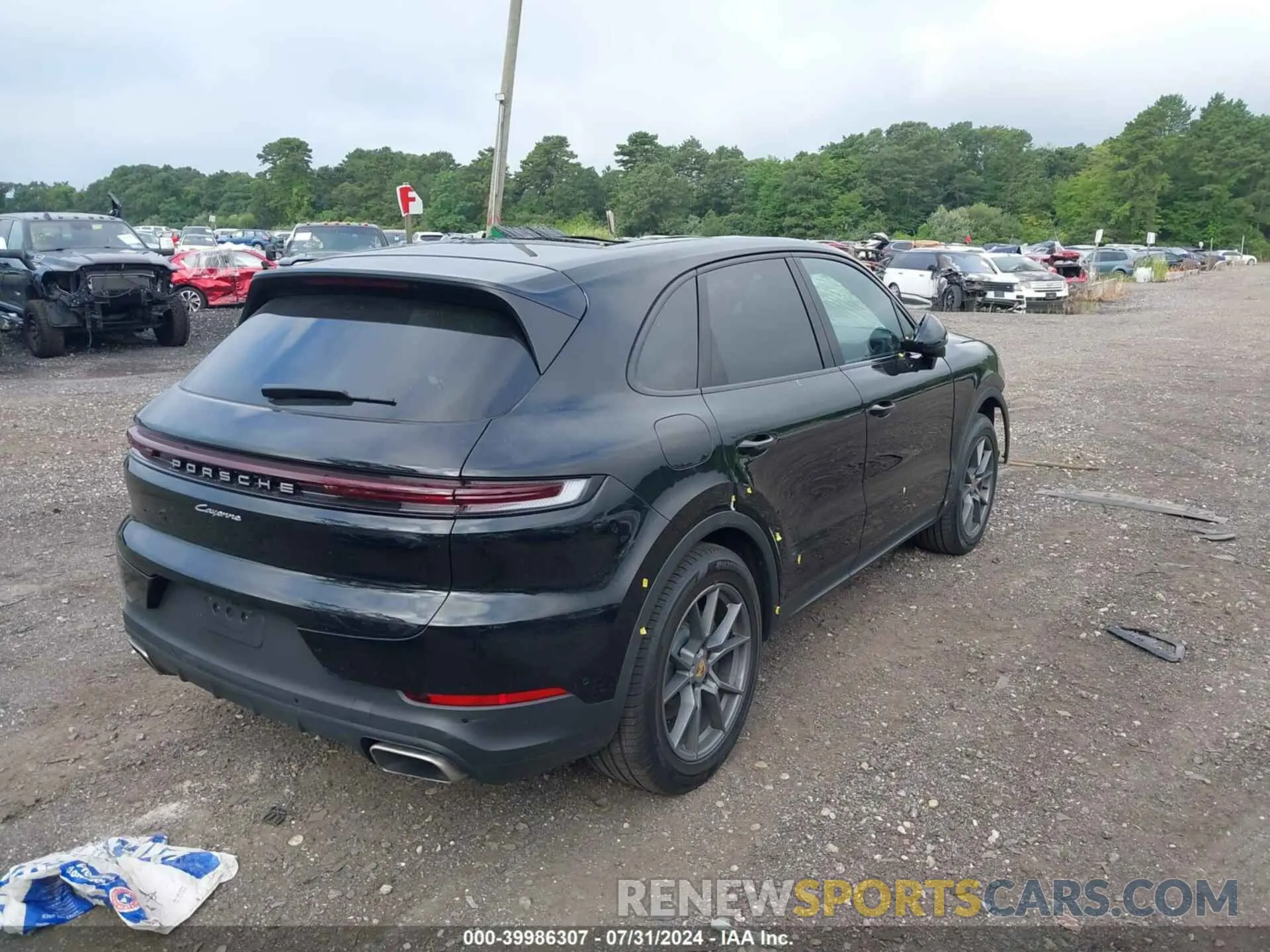 4 fotografías del automóvil dañado WP1AA2AY9RDA02125 PORSCHE CAYENNE 2024