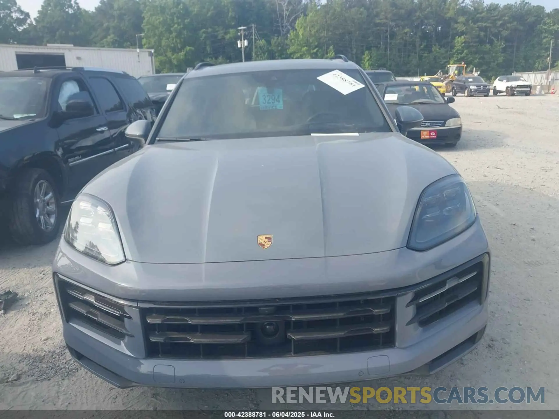 13 fotografías del automóvil dañado WP1AL2AY0RDA32737 PORSCHE CAYENNE 2024