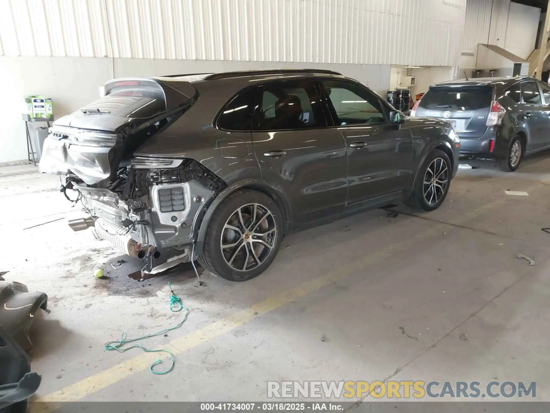 4 fotografías del automóvil dañado WP1AL2AY1RDA34013 PORSCHE CAYENNE 2024