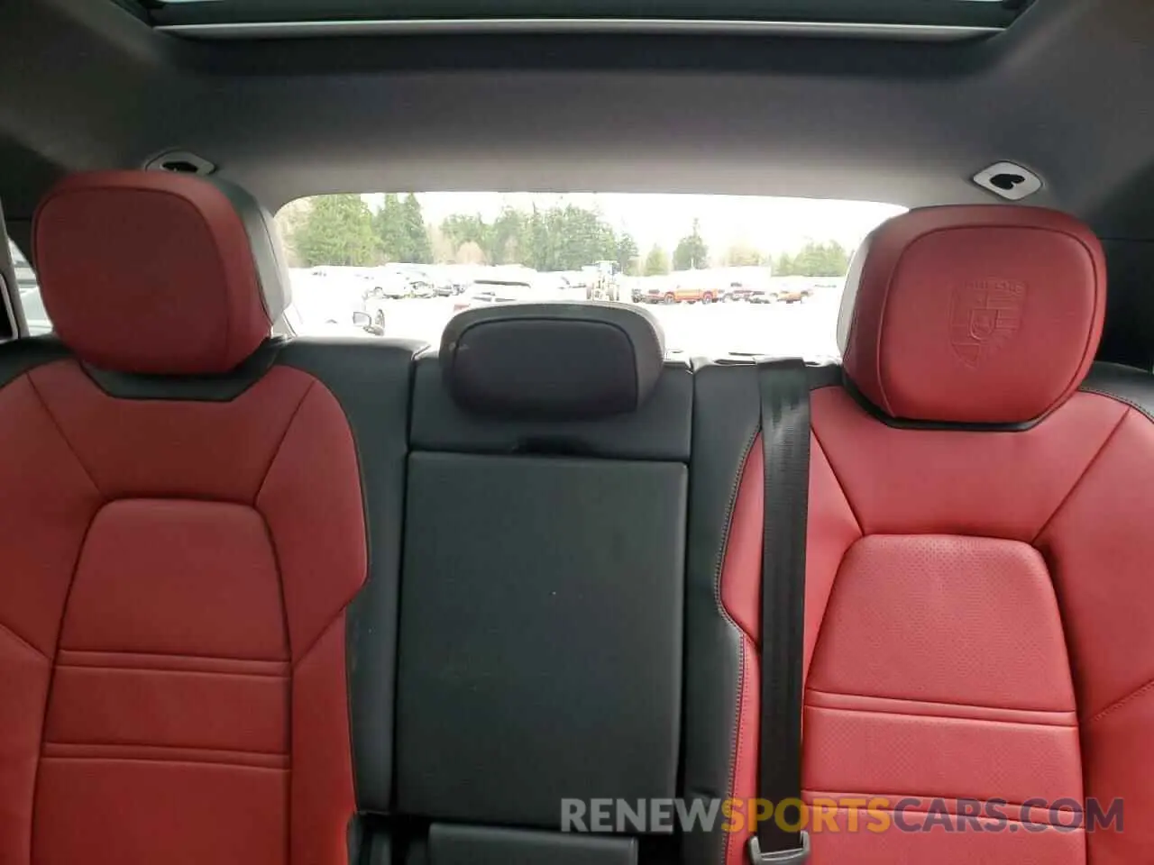 10 fotografías del automóvil dañado WP1AL2AY3RDA34658 PORSCHE CAYENNE 2024